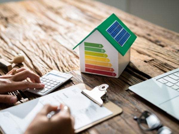 Waarom je beter geen hogetemperatuurwarmtepomp in huis haalt 