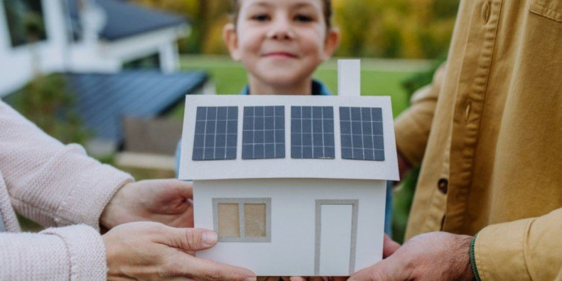 Un PEB au top avec une pompe à chaleur air-eau et des panneaux solaires 